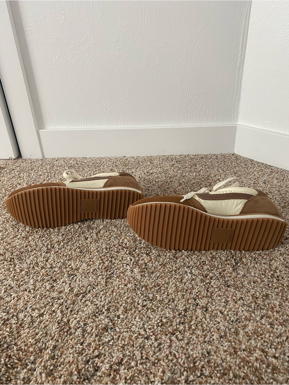 Dolce Vita Cream and Brown Retro Runner Sneakers - Picture 5 of 5